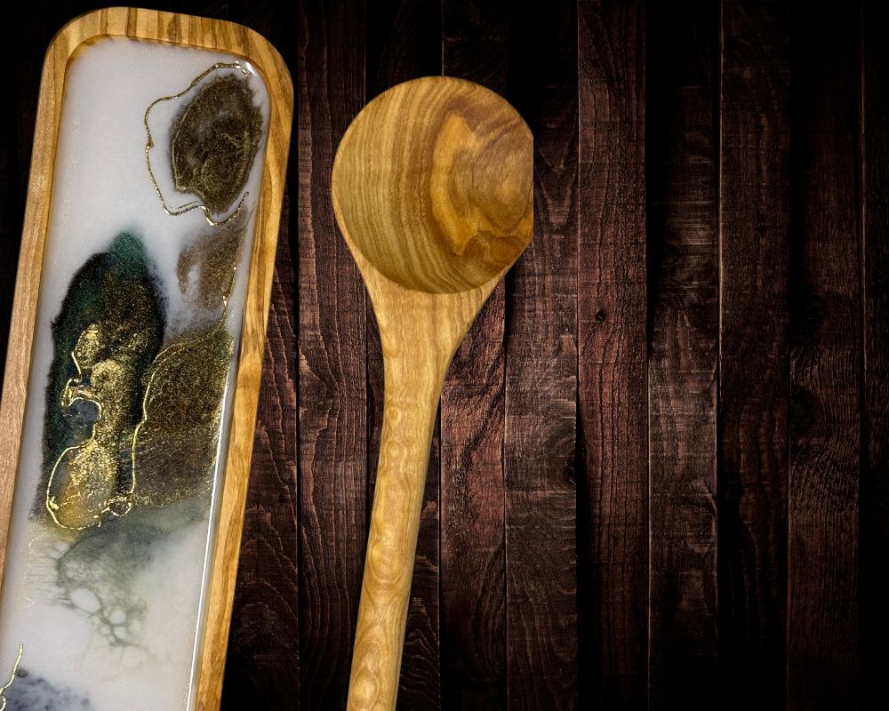 Handcrafted Olive Wood Spoon Rest & Spoon Set with 24K Gold Resin Artwork