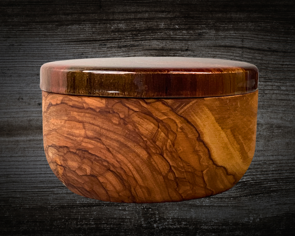 Abstract Resin & Olive Wood Double Salt Cellar - Functional Elegance for Your Kitchen