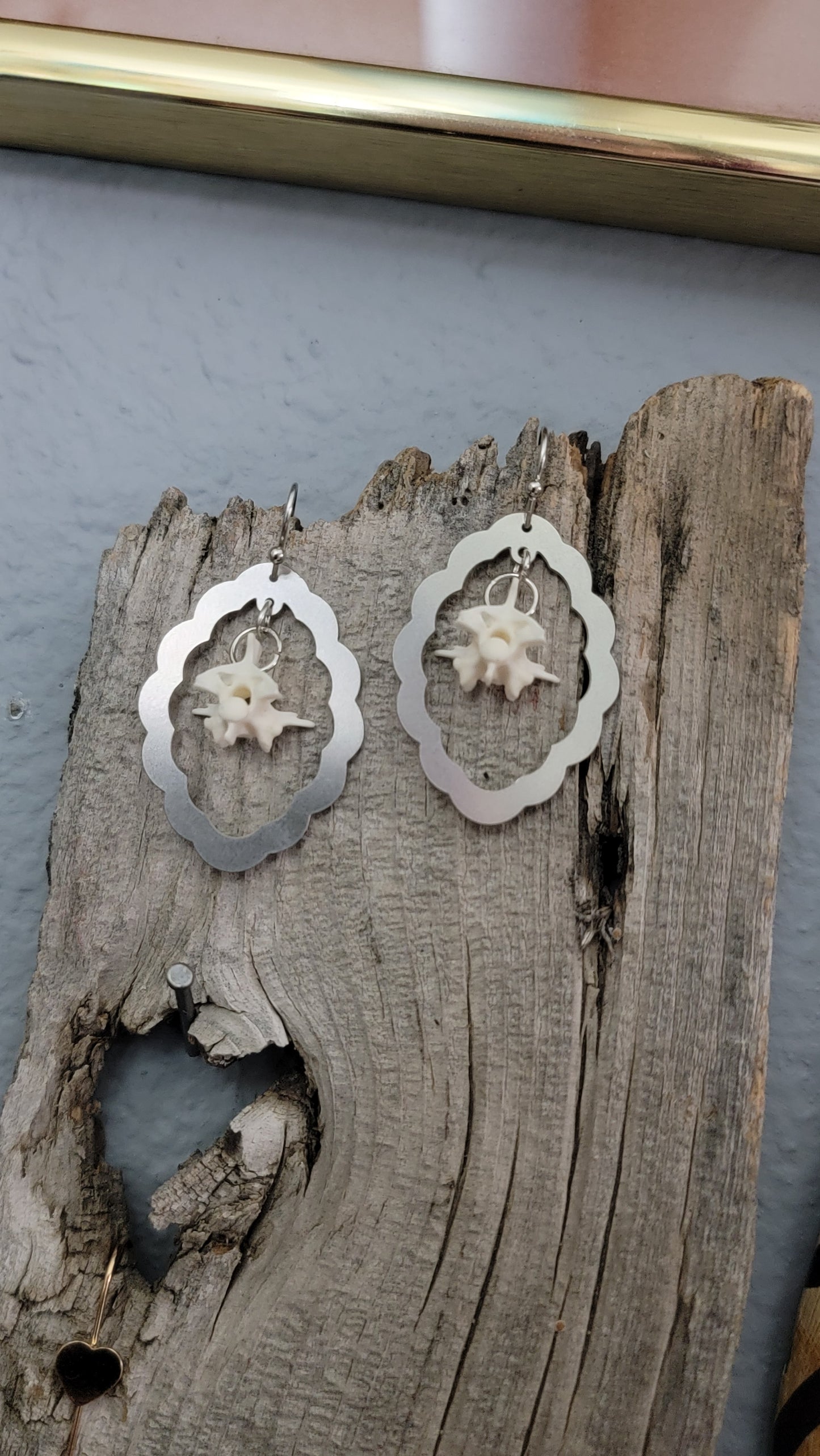 Scalloped Oval with Rattlesnake Vertebrae Earrings