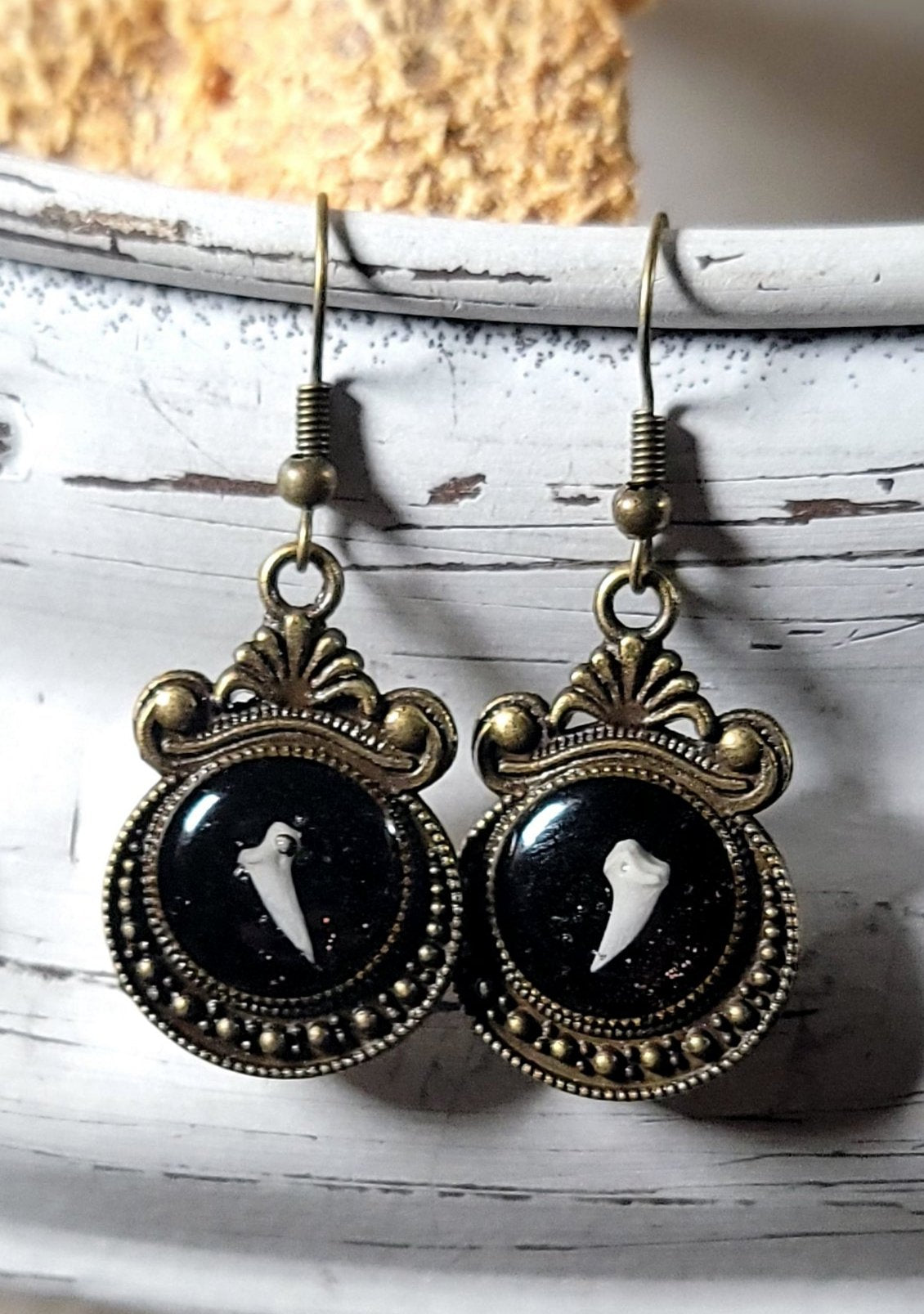 Rabbit Claw Black Sparkly Earrings