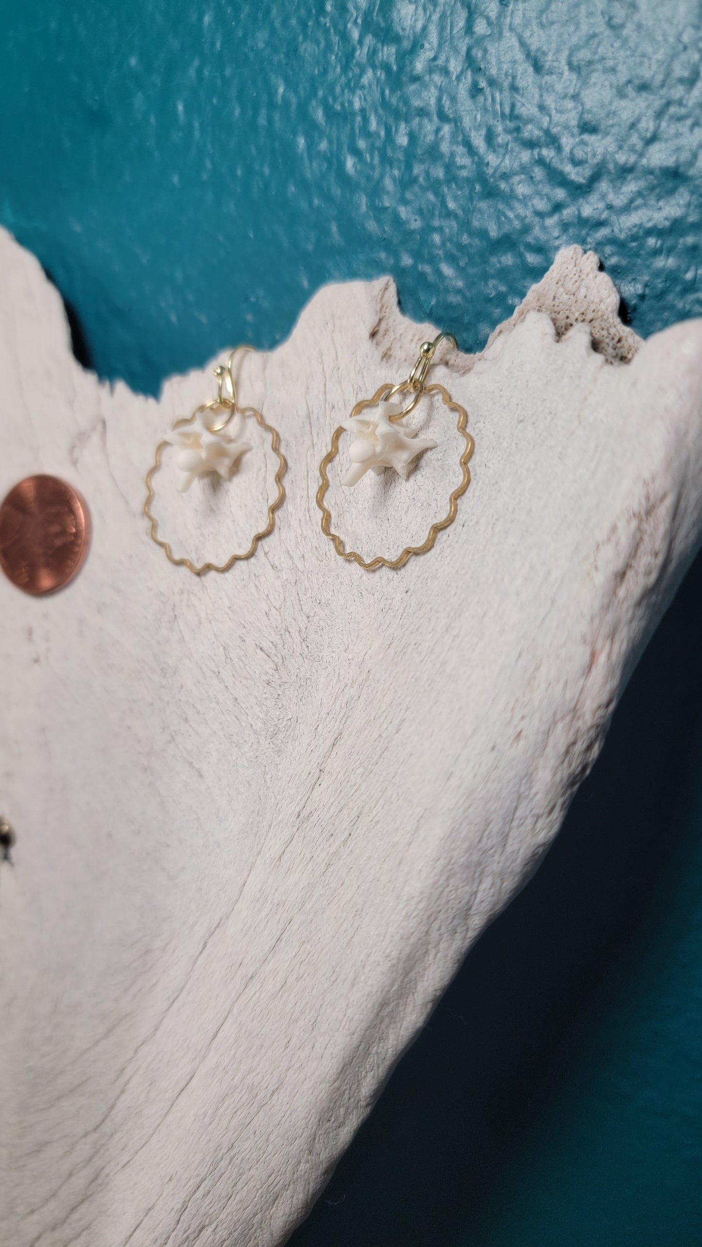 Scalloped Gold Hoops Rattlesnake Earrings