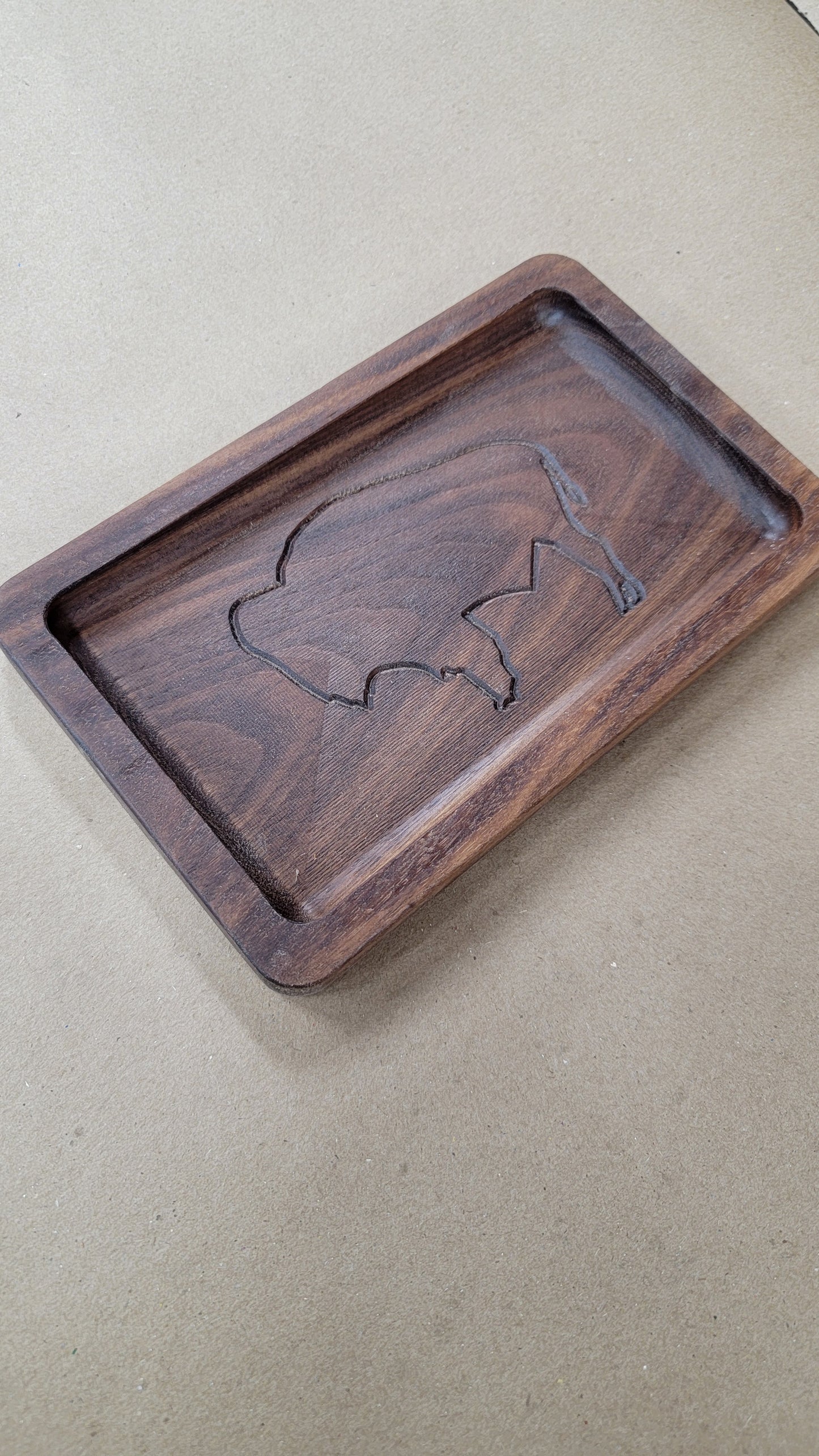 " Bison " Small Engraved Walnut Tray