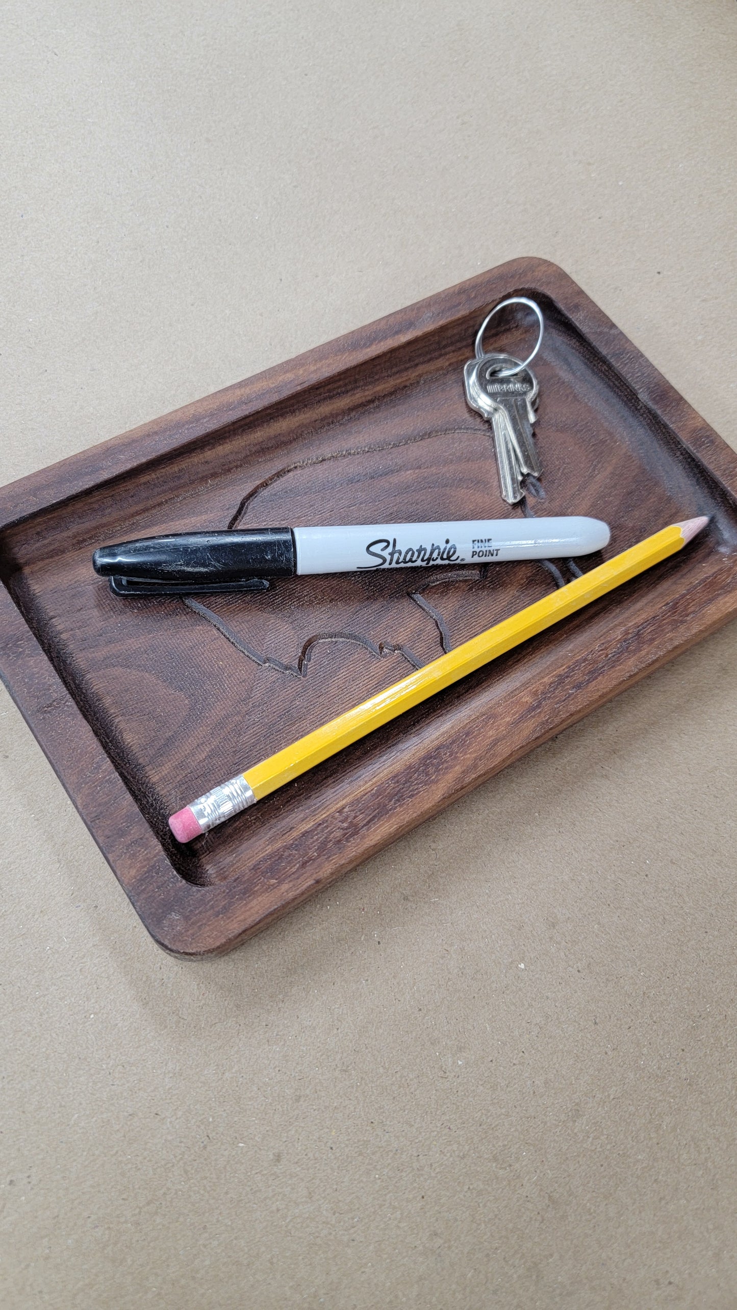 " Bison " Small Engraved Walnut Tray