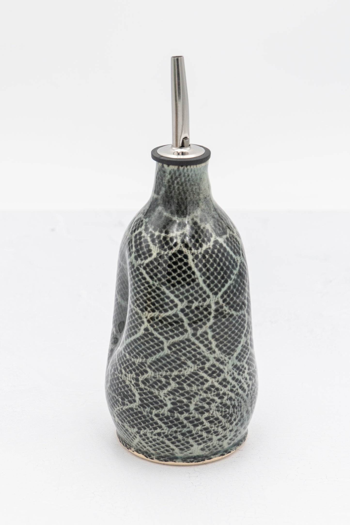 " Web Lace " Olive Oil Bottle Dispenser