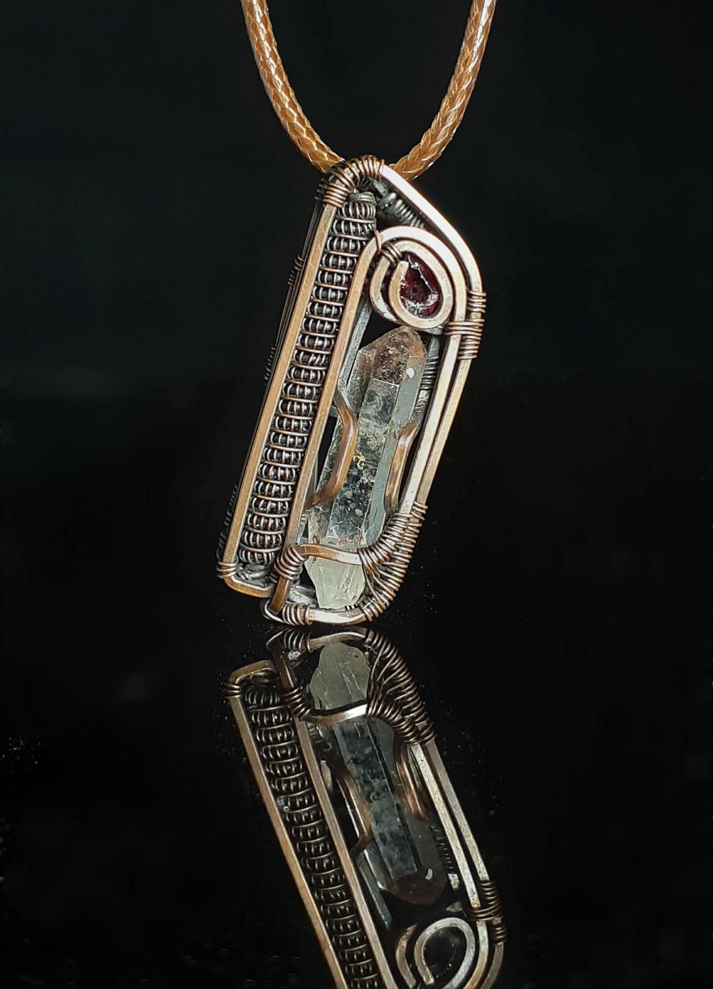 Harlequin Quartz Micro Heady Pendent